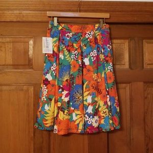 Lularoe Madison (S) - floral